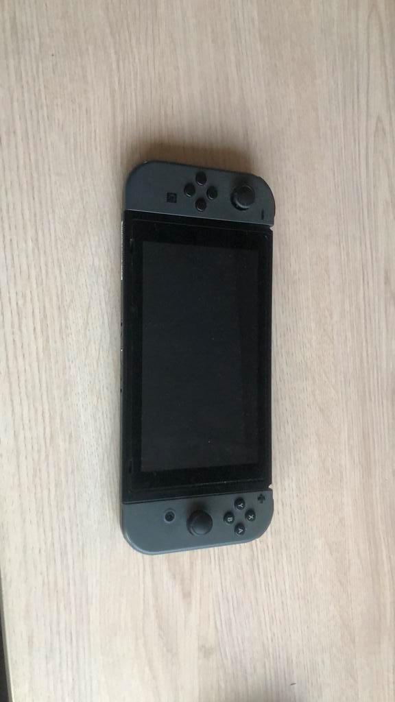 Switch V2, Spelcomputers en Games, Spelcomputers | Nintendo Switch, Zo goed als nieuw, Switch 2019 Upgrade, Met 2 controllers