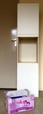> badkamer ( hang) kastje, in prijs verlaagd <, Huis en Inrichting, Badkamer | Badtextiel en Accessoires, Overige typen, Wit, Zo goed als nieuw