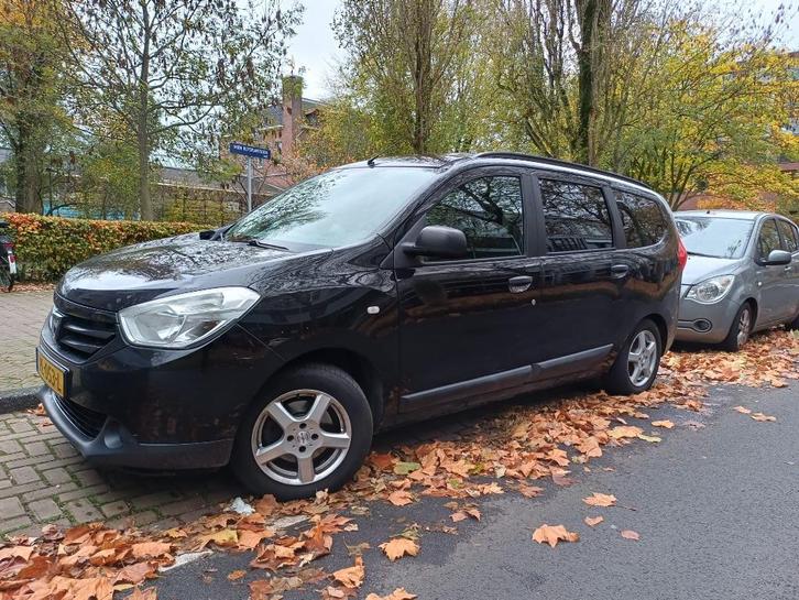Dacia Lodgy 1.2 TCE 85KW Stepway 2013 Zwart 7 persoons, Auto's, Dacia, Particulier, Lodgy, Airbags, Airconditioning, Bluetooth