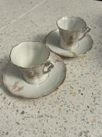 2x koffie kop en schotel, Ophalen of Verzenden, Gebruikt, Porselein, Kop en/of schotel