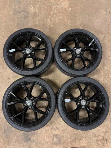 19'' Volkswagen Golf 8 GTI / R Estoril Velgen NIEUW beschikbaar voor biedingen