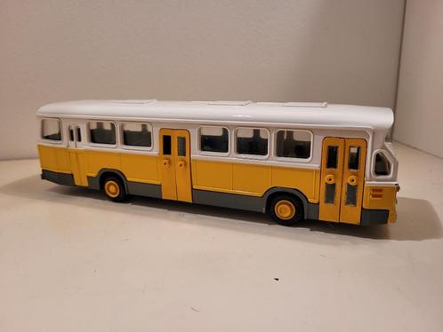 DAF Bus geel, Hobby en Vrije tijd, Modelauto's | 1:50, Gebruikt, Bus of Vrachtwagen, Lion Toys, Ophalen of Verzenden