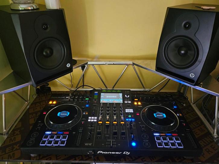 Pioneer XDJ-XZ DJ Set met Boxen en DJ Booth, Muziek en Instrumenten, Dj-sets en Draaitafels, Zo goed als nieuw, Pioneer, Ophalen