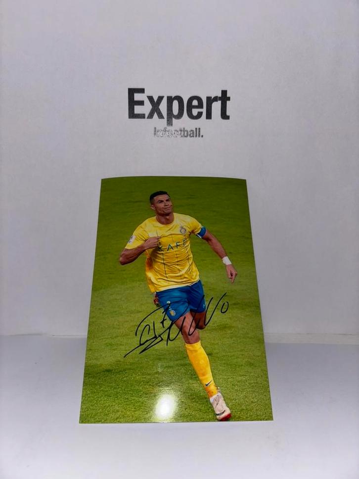 Ronaldo gesigneerde foto - Al nassr, Verzamelen, Sportartikelen en Voetbal, Nieuw, Spelerskaart, Buitenlandse clubs, Ophalen of Verzenden