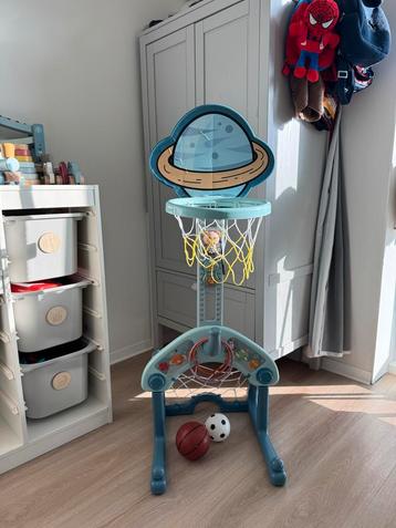 4-in-1 Sportset voor Kinderen - Basketbal, Voetbal, Ringwerp beschikbaar voor biedingen
