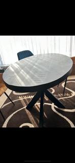 Ovaal eettafel in hoogte te verstellen, Ophalen, 100 tot 150 cm, 200 cm of meer, Zo goed als nieuw