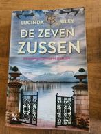 Zeven zussen, Lucinda Riley, Ophalen of Verzenden, Zo goed als nieuw, Nederland