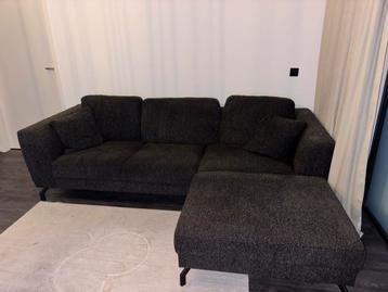 Mooie 2-zits hoekbank Seats and Sofa's beschikbaar voor biedingen
