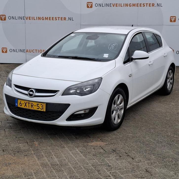 Personenauto Opel, Astra 1.4, wit bouwjaar 2014, Auto's, Opel, Bedrijf, Astra, ABS, Airbags, Airconditioning, Alarm, Bluetooth