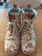 MAG Schoenen met vlinders maat 38, Beige, Ophalen of Verzenden, Sneakers of Gympen, Gedragen