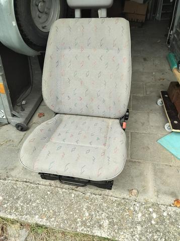 voorstoel T4 beschikbaar voor biedingen