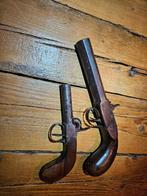 Twee antieke percussie zwartkruit pistolen, Ophalen of Verzenden