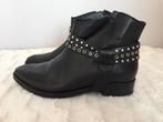 Mango zwarte laarsjes met studs maat 37, Verzenden, Zo goed als nieuw, Zwart