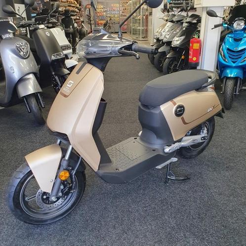 ACTIE Super Soco CUx 45km 2025 brom elektrisch e-scooter, Fietsen en Brommers, Scooters | Overige merken, Nieuw, Maximaal 45 km/u