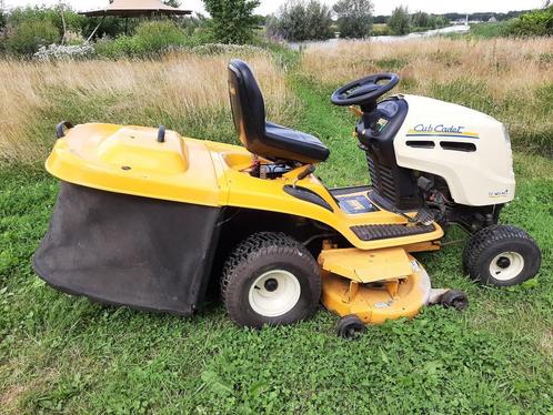 Zitmaaier Cub Cadet CC 1025 RD-J, Tuin en Terras, Zitmaaiers, Gebruikt, 90 tot 120 cm, Elektrische starter, Mulchfunctie, Opvangbak