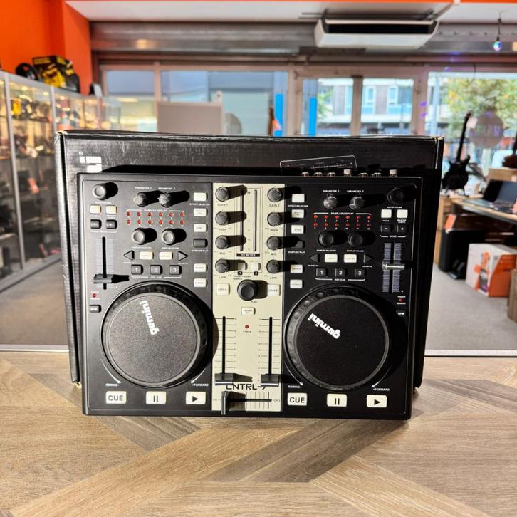 Gemini CNTRL 7 USB Midi DJ Controller | Nette staat met gara, Muziek en Instrumenten, Dj-sets en Draaitafels, Zo goed als nieuw