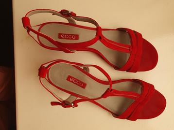 Rode schoenen, Ecco, maat 40 beschikbaar voor biedingen
