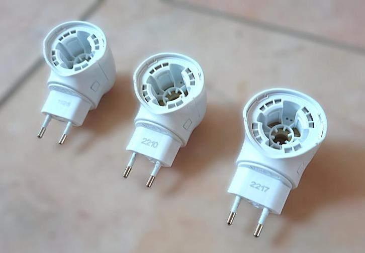 3 Beaphar anti-stress verdampers -diffusers-- zonder vulling, Dieren en Toebehoren, Katten-accessoires, Ophalen of Verzenden