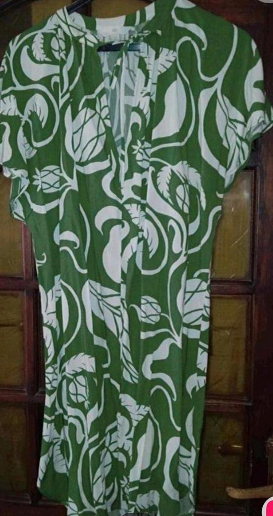 Zomers Groen/Wit tuniek NIEUW!! Mt M, Kleding | Dames, Blouses en Tunieken, Nieuw, Maat 38/40 (M), Groen, Ophalen