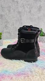 UGG BOOTS Leather size EU 39, UGG, Zwart, Ophalen of Verzenden, Schoenen met hoge hakken