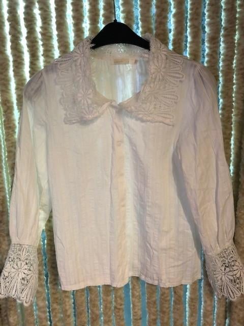 V) i43 luzabelle witte katoenen bloes met kant maat s/m, Maat 38/40 (M), Verzenden, Wit, Luzabelle