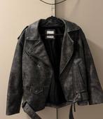 Biker jacket Bershka, Ophalen of Verzenden, Zo goed als nieuw, Maat 34 (XS) of kleiner, Zwart