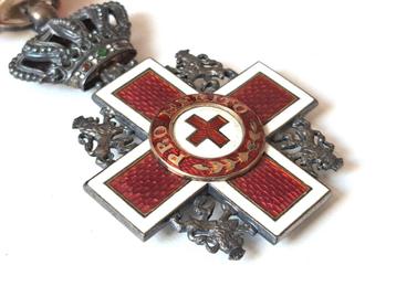 medaille kruis verdienste rode kruis - zie tertiofluctus beschikbaar voor biedingen