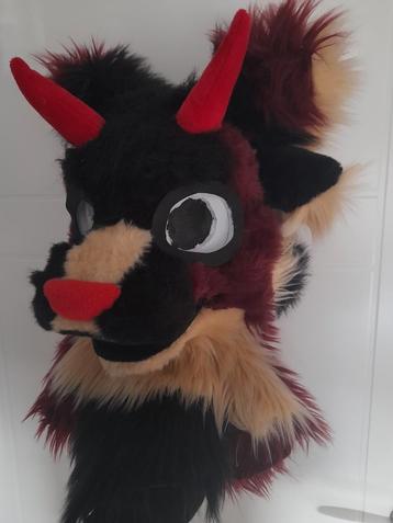 fursuit wolf  (small partial) lq/mq beschikbaar voor biedingen