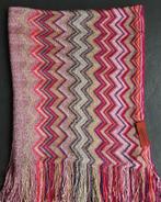 Missoni  roze zig zag sjaal Italiaans design, Kleding | Dames, Mutsen, Sjaals en Handschoenen, Ophalen of Verzenden, Sjaal, Zo goed als nieuw