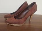 GRACELAND bruin suède pumps, maat 37, Ophalen, Pumps, Bruin, Zo goed als nieuw