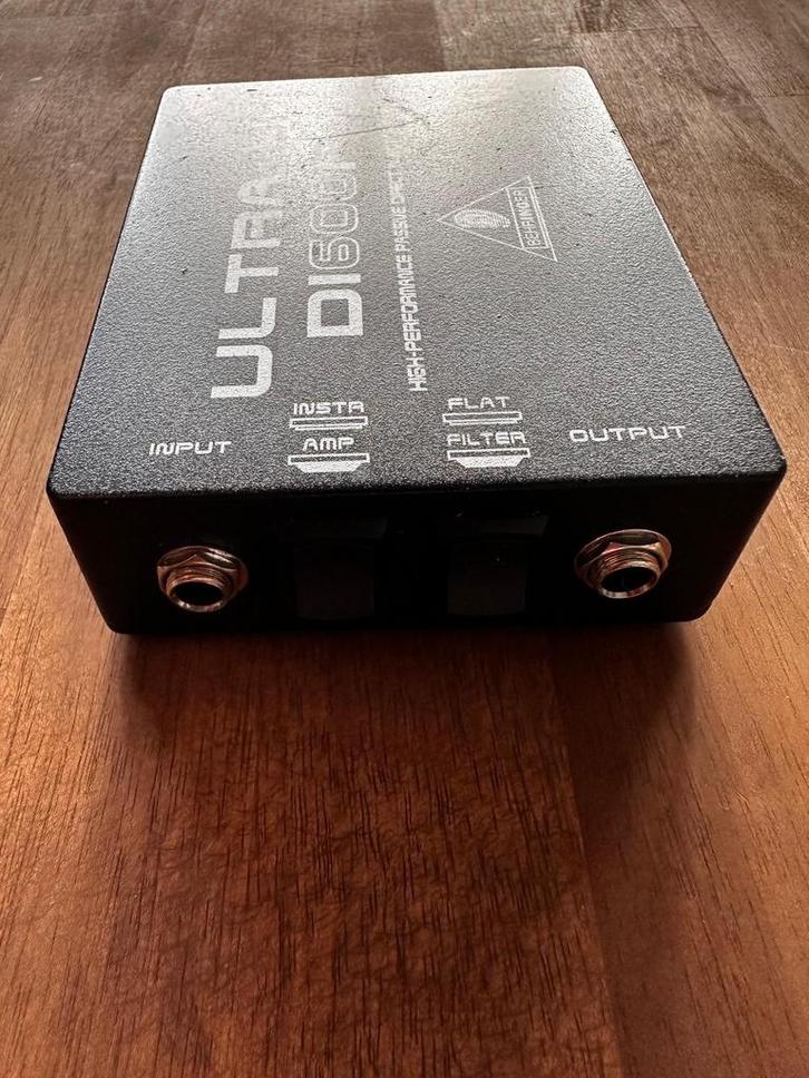 Behringer Ultra-DI DI600P Direct Box, Muziek en Instrumenten, Overige Muziek en Instrumenten, Gebruikt, Ophalen of Verzenden