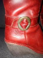 Te koop aangeboden: Fly London laarzen (rood), Kleding | Dames, Schoenen, Ophalen, Hoge laarzen, Zo goed als nieuw, Fly London
