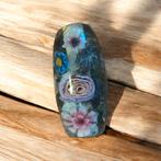 Unieke Glaskraal met Bloemen, Hobby en Vrije tijd, Kralen en Sieraden maken, Ophalen of Verzenden, Nieuw, Kraal