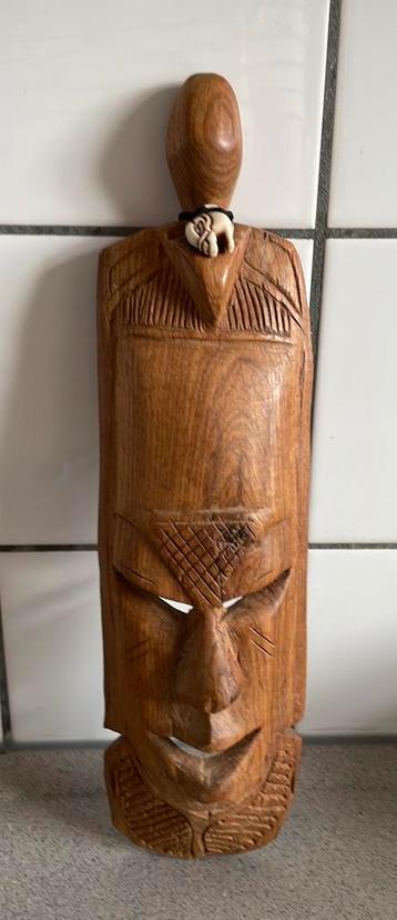 Prachtig massief houten masker met olifantje beschikbaar voor biedingen