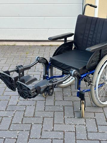Rea Focus rolstoel met een nieuwprijs van €2700,00 , beschikbaar voor biedingen