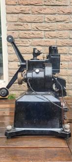 pathe rural cinema projector 17.5 mm, Ophalen, Voor 1940, Projector