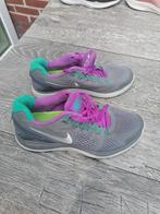 Nike maat 42 👟, Kleding | Dames, Schoenen, Ophalen, Zo goed als nieuw, Sneakers of Gympen