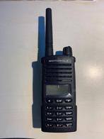 2x Motorola XT-660D *NIEUW*, Nieuw, Portofoon of Walkie-talkie, 15 km of meer, Verzenden