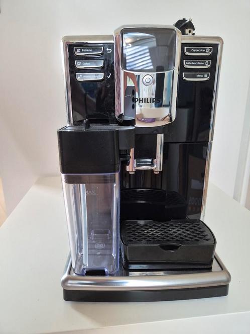 Philips volautomatische koffiemachine

EP5360, Computers en Software, Desktop Pc's, Gebruikt, Ophalen