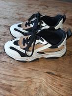 Zgan Steve Madden sneakers mt 35, Ophalen of Verzenden, Zo goed als nieuw, Meisje, Schoenen