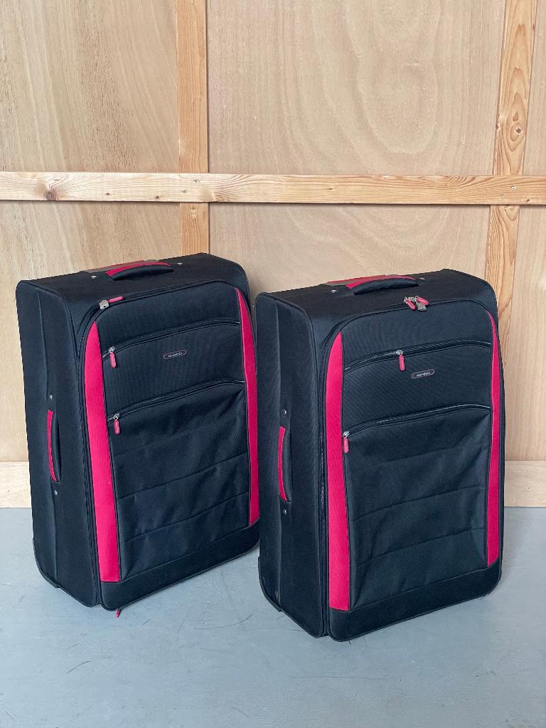 Degelijke reiskoffer nieuw - Trolley Sevilla Pais, Sieraden, Tassen en Uiterlijk, Koffers, 45 tot 55 cm, Nieuw, Zacht kunststof