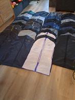 Grote partij: 47 Kledinghoezen. samen 20 euro, Ophalen of Verzenden, Gebruikt, Overige materialen, Kinderen en Volwassenen