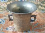 Mooie zware antieke vijzel met stamper uit Duitsland 10,9 cm, Antiek en Kunst, Antiek | Koper en Brons, Ophalen of Verzenden, Koper