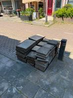 Stoeptegels 100 stuks. gratis afhalen aan straat, Tuin en Terras, Tegels en Klinkers, Ophalen, Gebruikt, 10 m² of meer, Beton