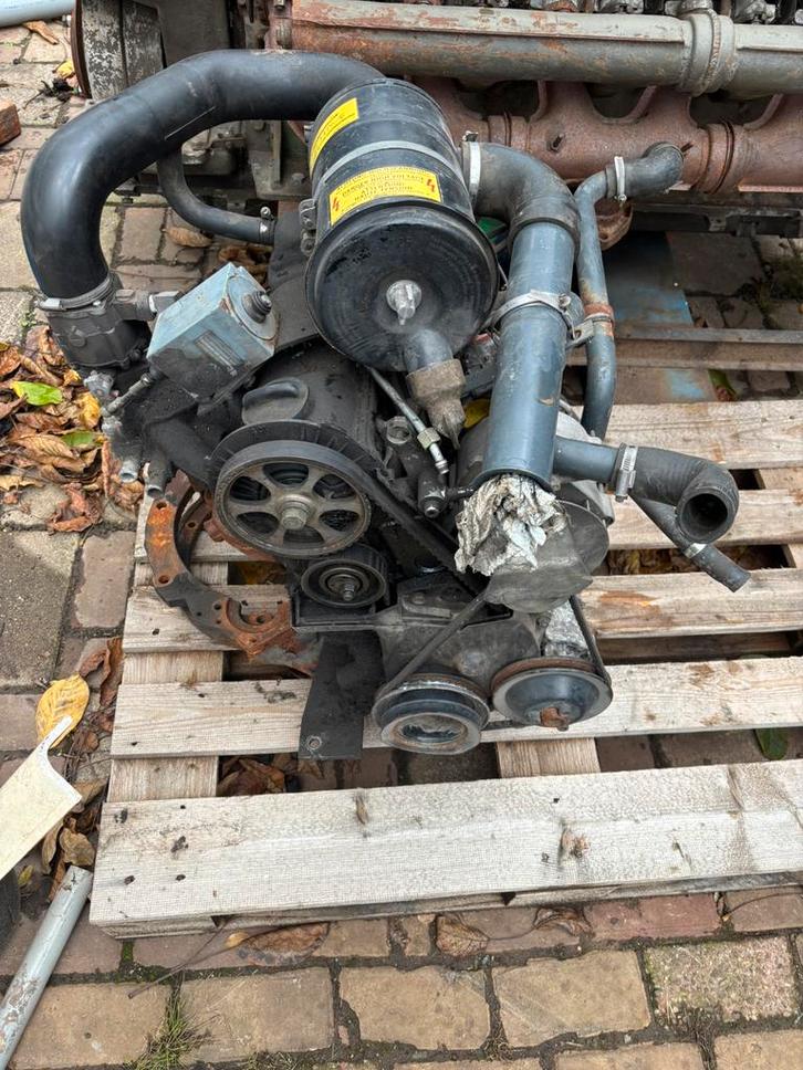 VW Industriemotor STILL / Hyster - Benzinemotor - Heftruck, Doe-het-zelf en Verbouw, Metalen, Zo goed als nieuw, Ophalen