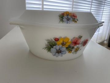 Vintage Acropal ovenschaal/dekschaal met bloemen beschikbaar voor biedingen