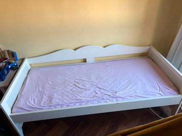 Wit Kinderbed / Ledikant ikea beschikbaar voor biedingen