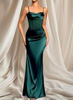 Groene en zwarte satijnen galajurk mt 36/38, Kleding | Dames, Galajurk, Zwart, Nieuw, Ophalen of Verzenden