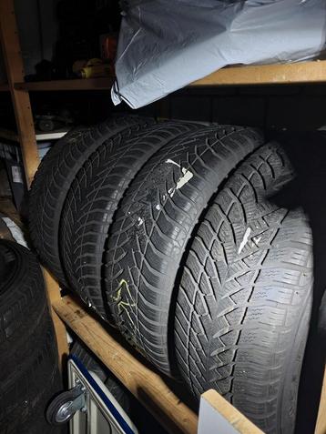 4 winterbanden goodyear op stalen velgen 215 60 16 beschikbaar voor biedingen