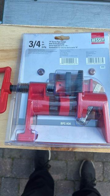 Bessey pipe clamps ( sergeants ) beschikbaar voor biedingen